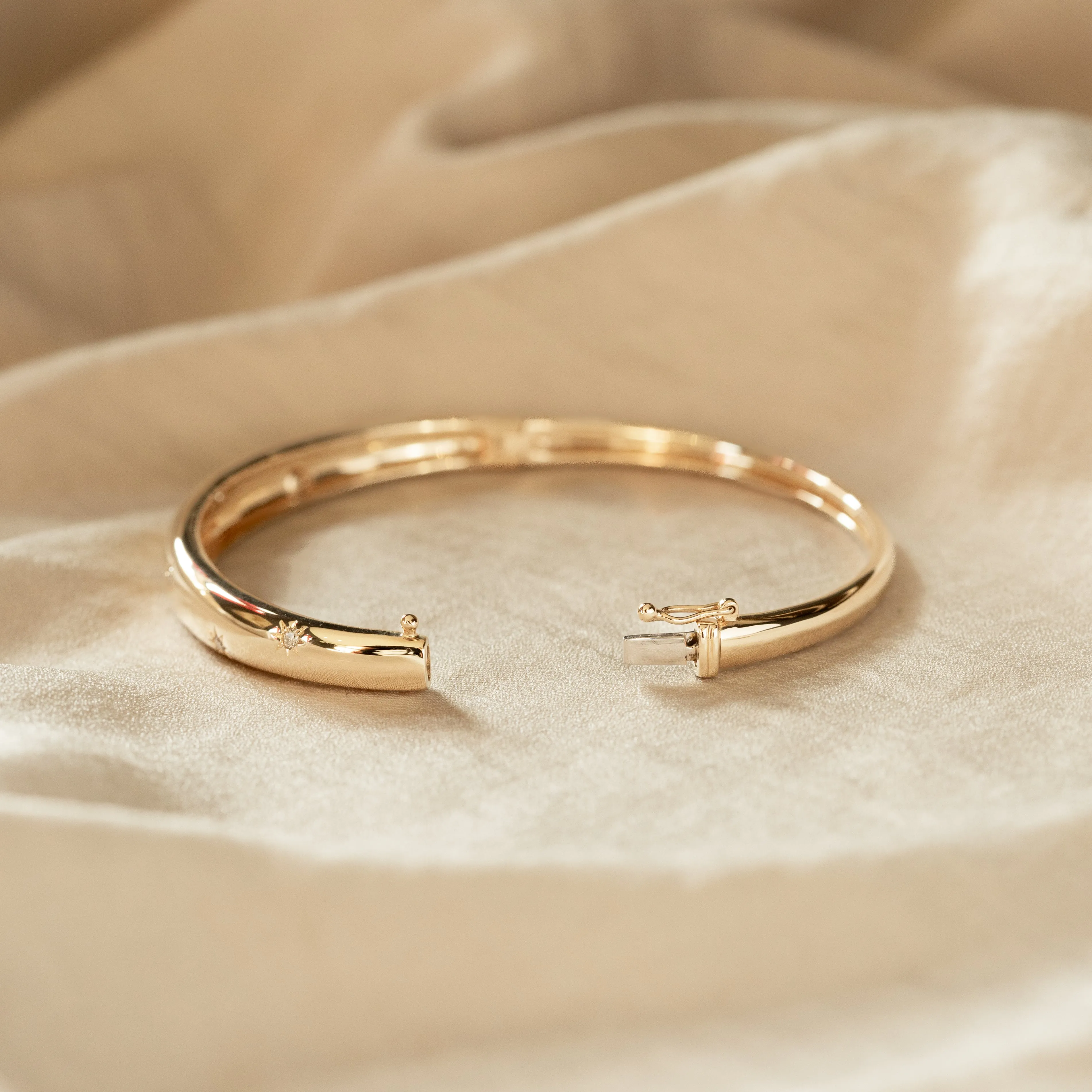 14K Yellow Gold Starry Diamond Bangle