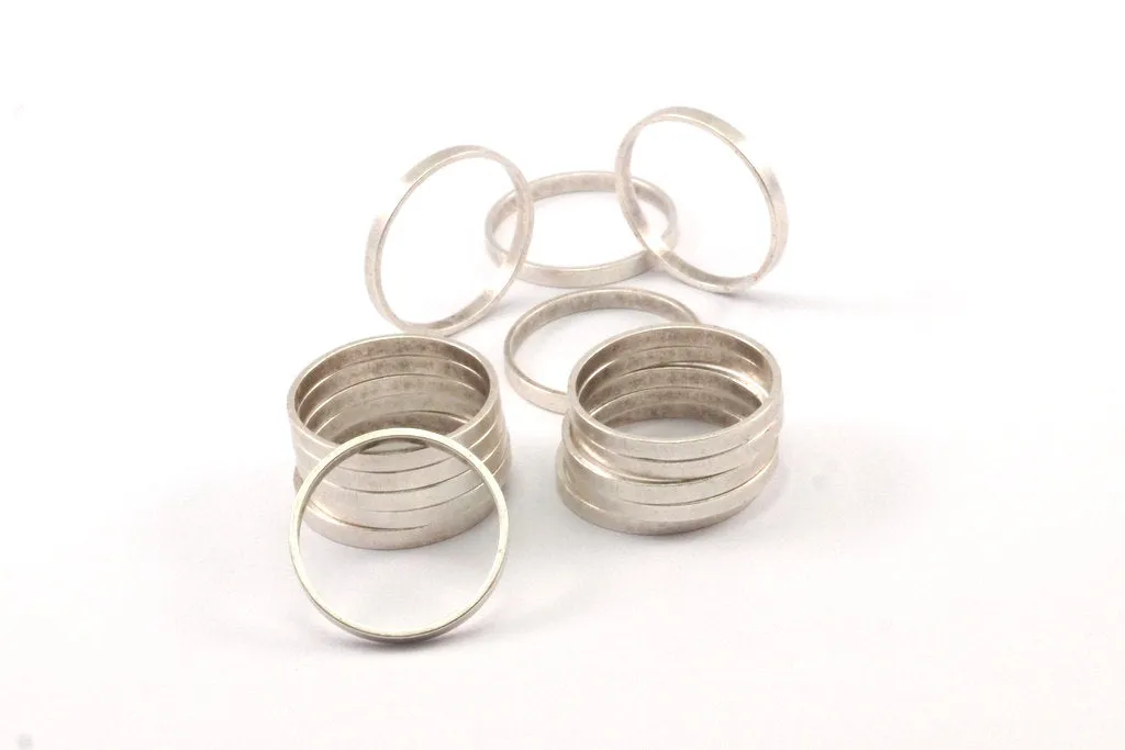 19mm Silver Rings - 25 Antique Silver Brass  Circle Connectors (19x0.8x2mm) D0311