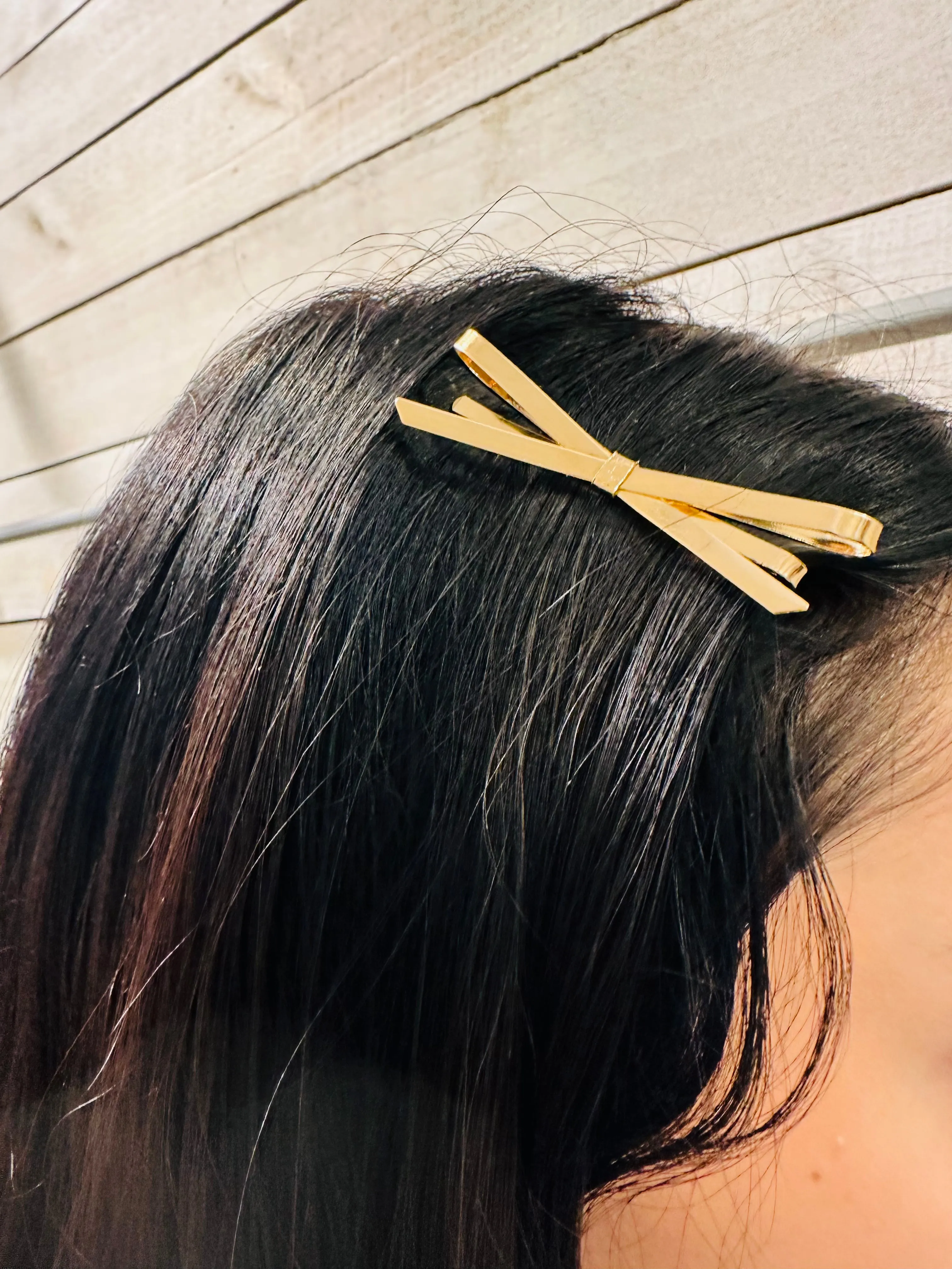 2 Piece Minimalist Gold Bow Bobby Pin Hair Clip Set