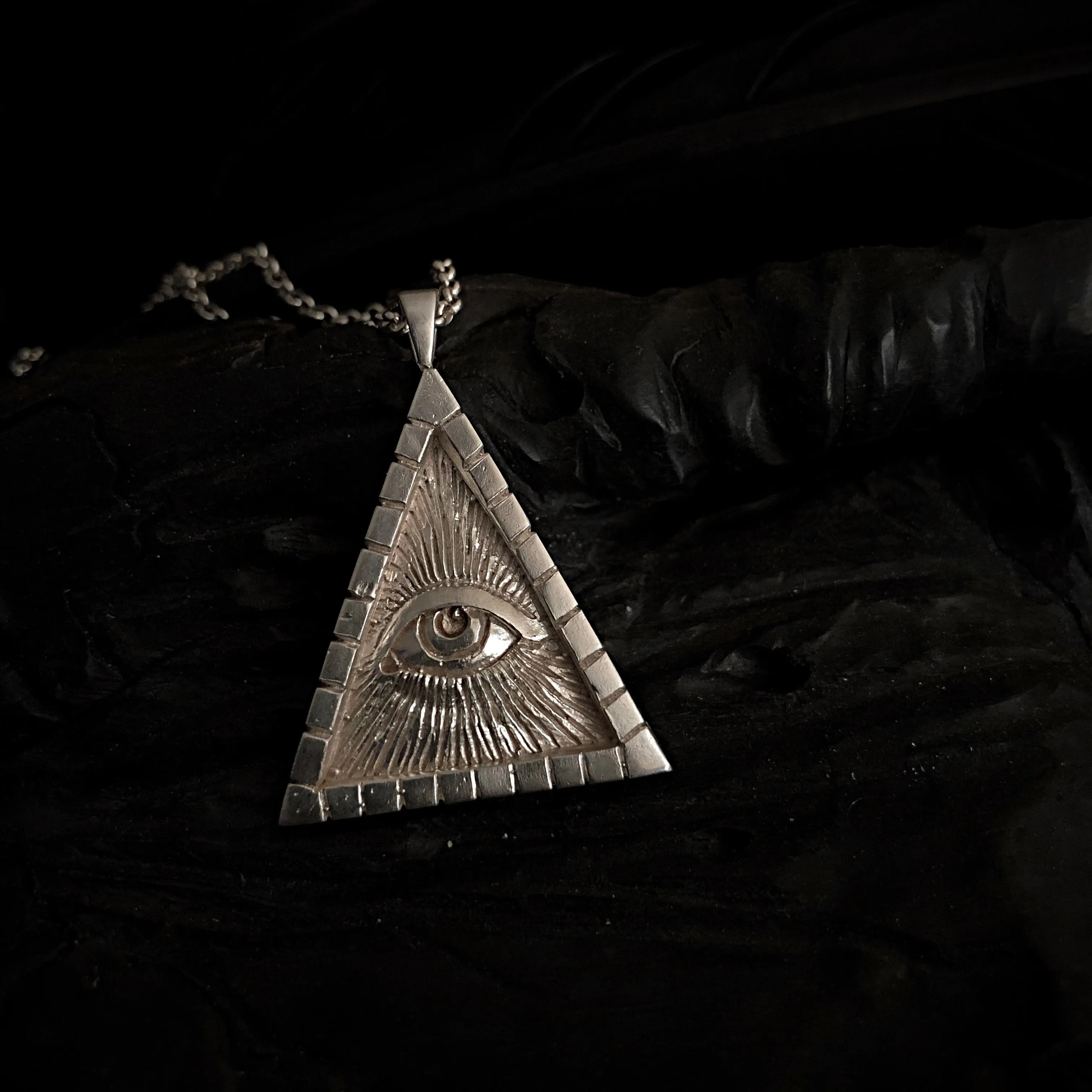 925 Silver Illuminati Pendant