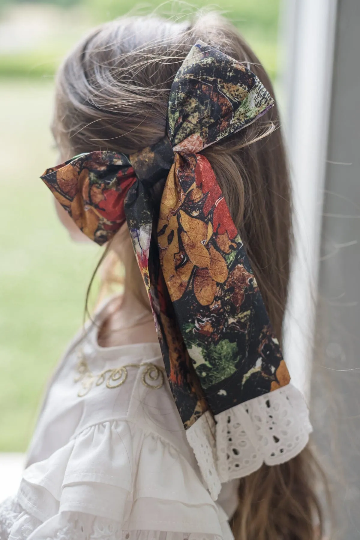 Alexis Foliage Print Hair Bow