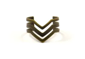 Antique Bronze Chevron Ring - 3 Antique Bronze Plated Adjustable Triple Chevron Rings (16x17mm / 23 Gauge) Mn01