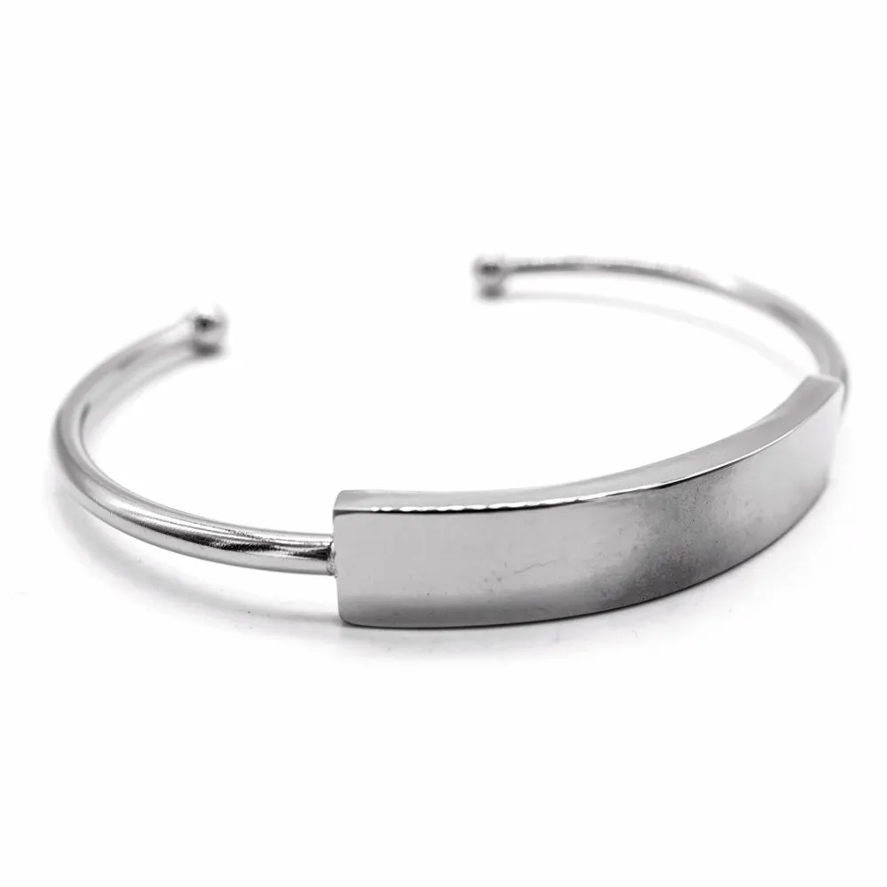 Bangle with Engravable ID Bar