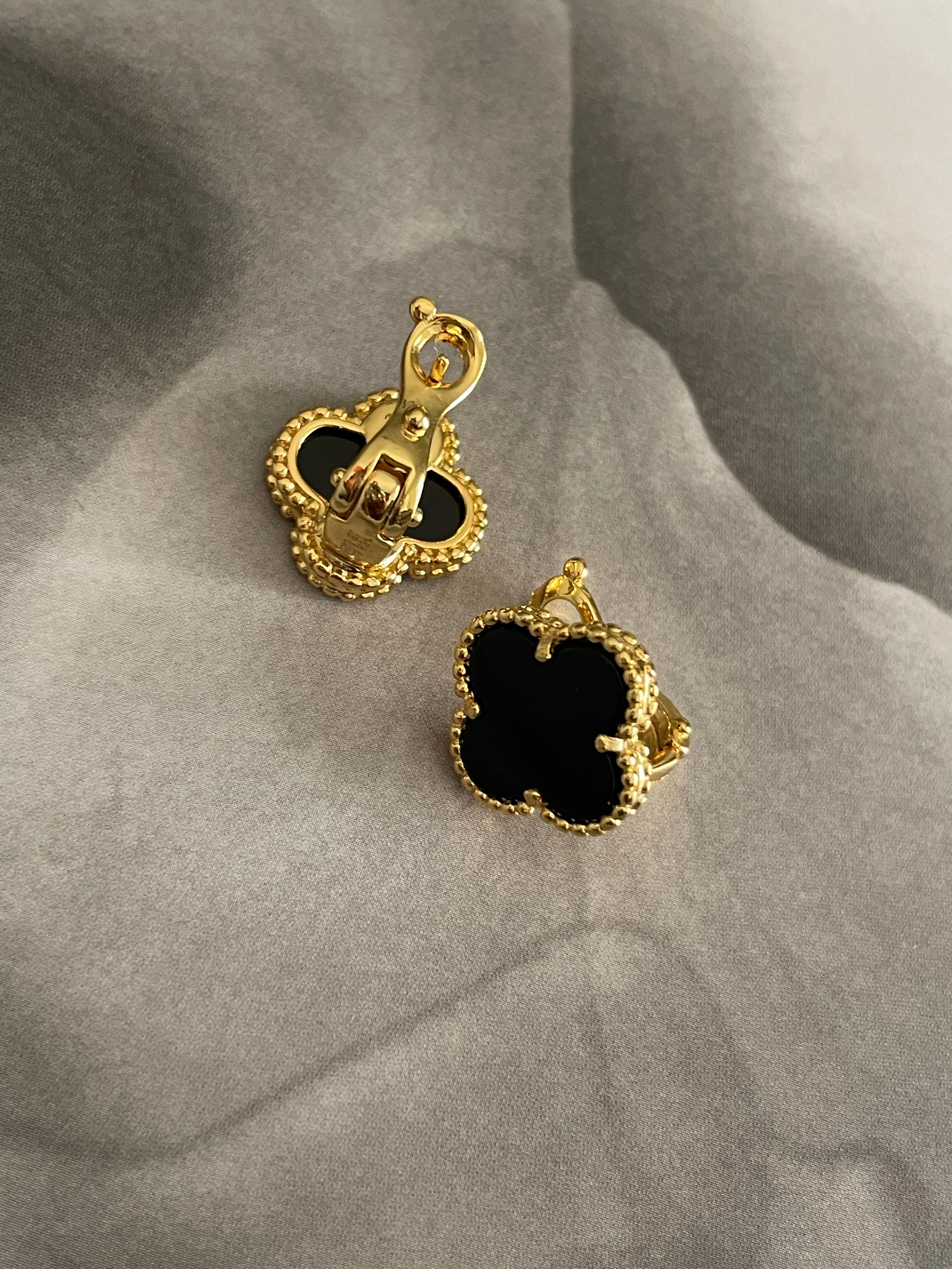 Clover Earrings