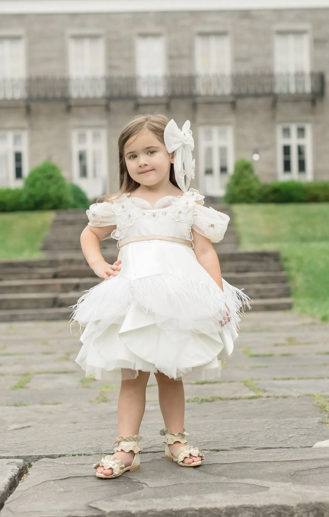 Constanza White Tulle Hair Bow