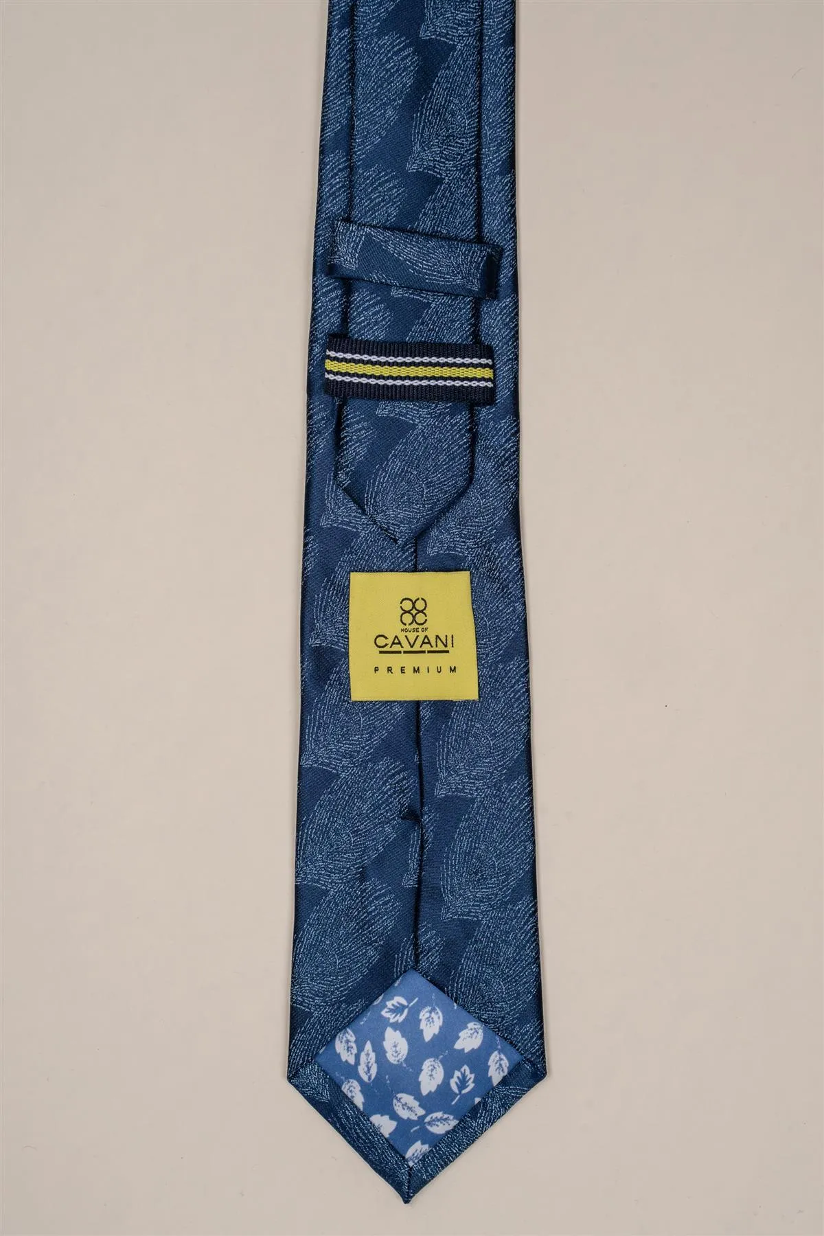 CV806 Tie