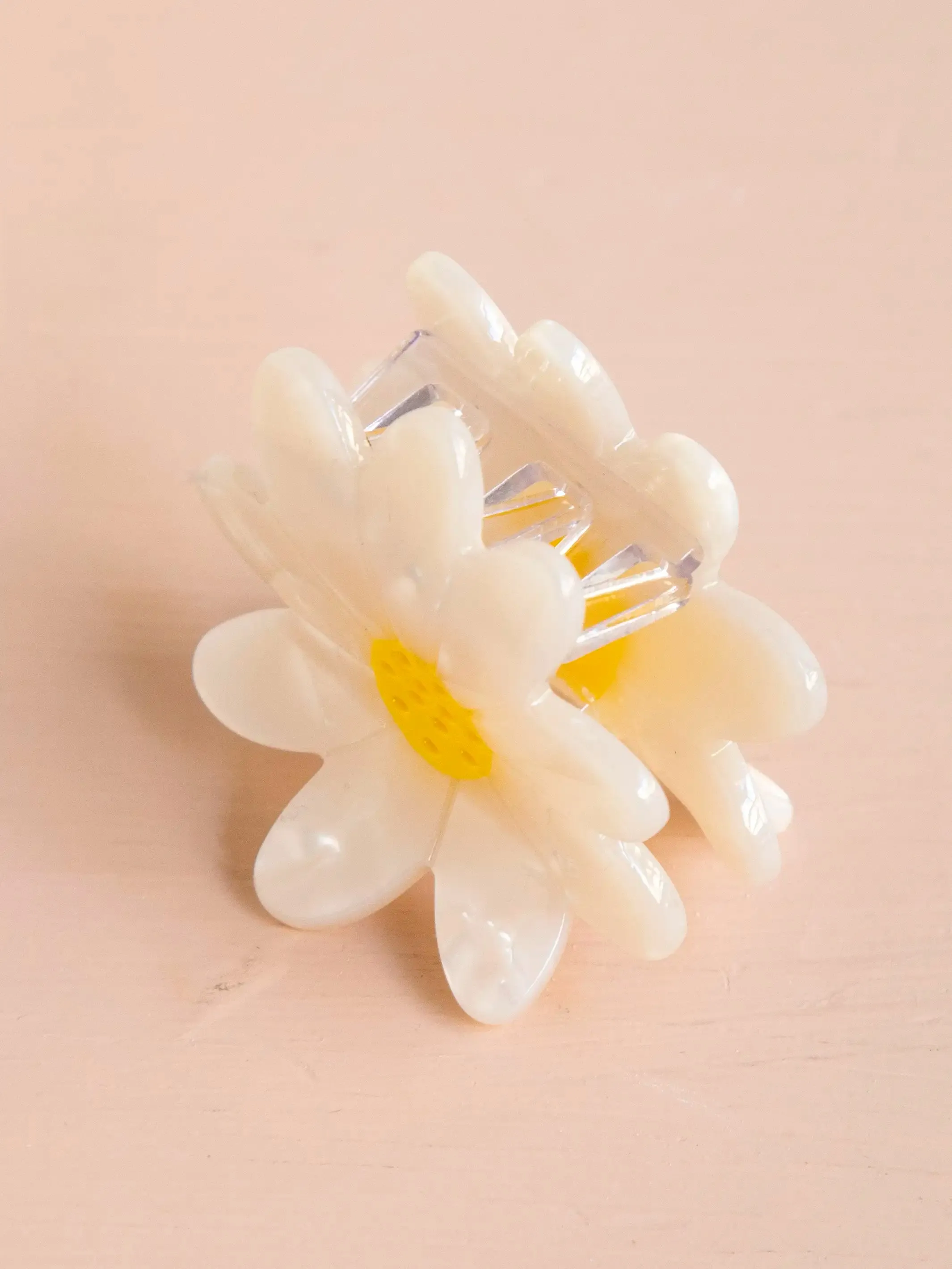 Daisy Hair Claw