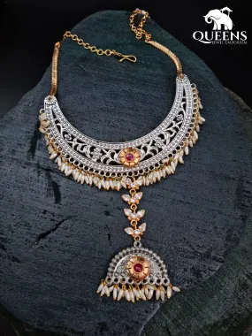 DISHITA NECKLACE