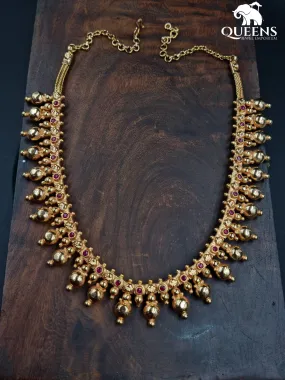 GEJAL NECKLACE