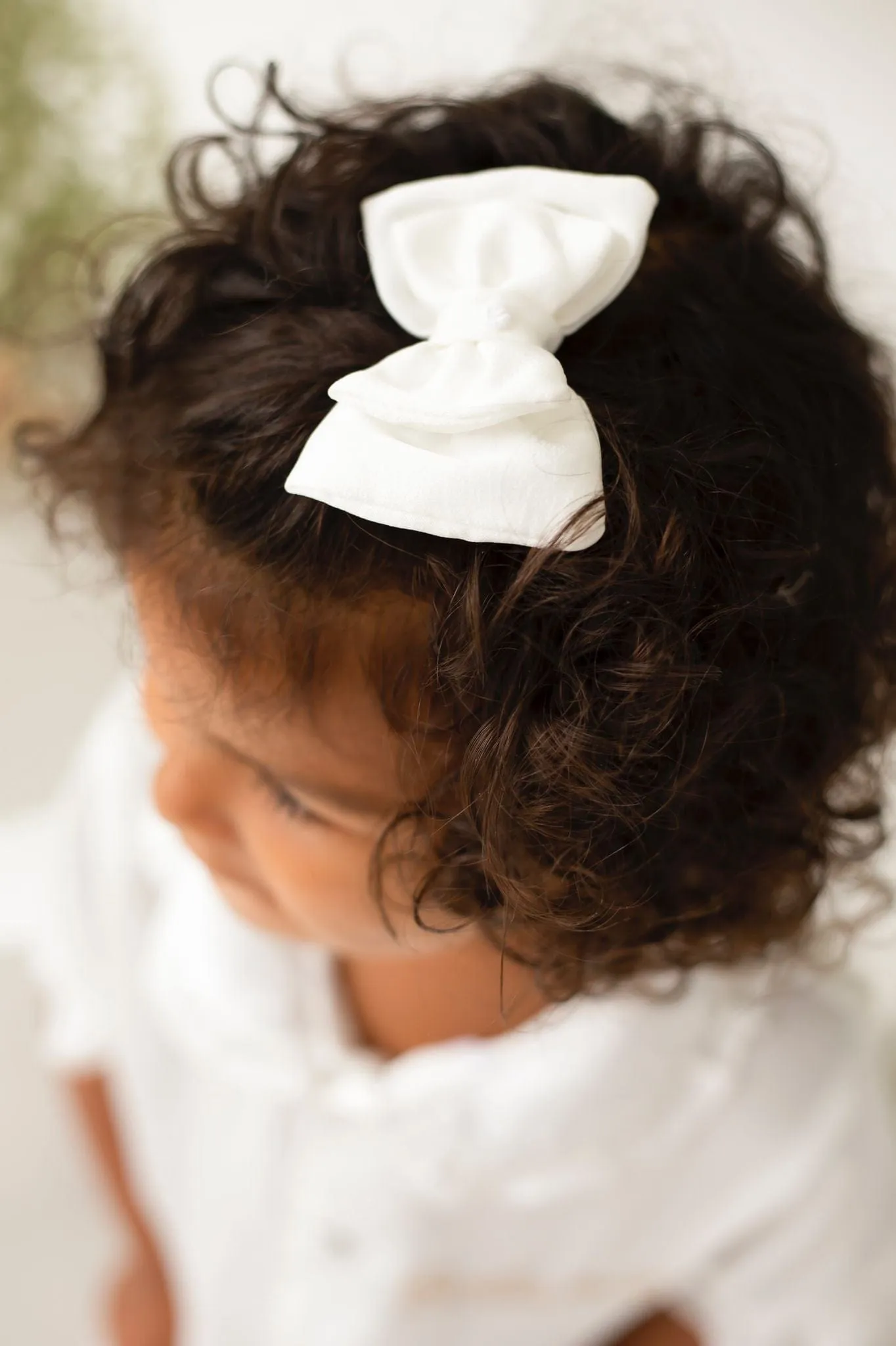 Girls All White Pearl Bow