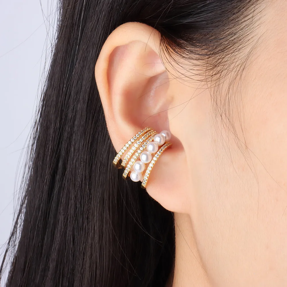 Glam Pearl Ear Cuff