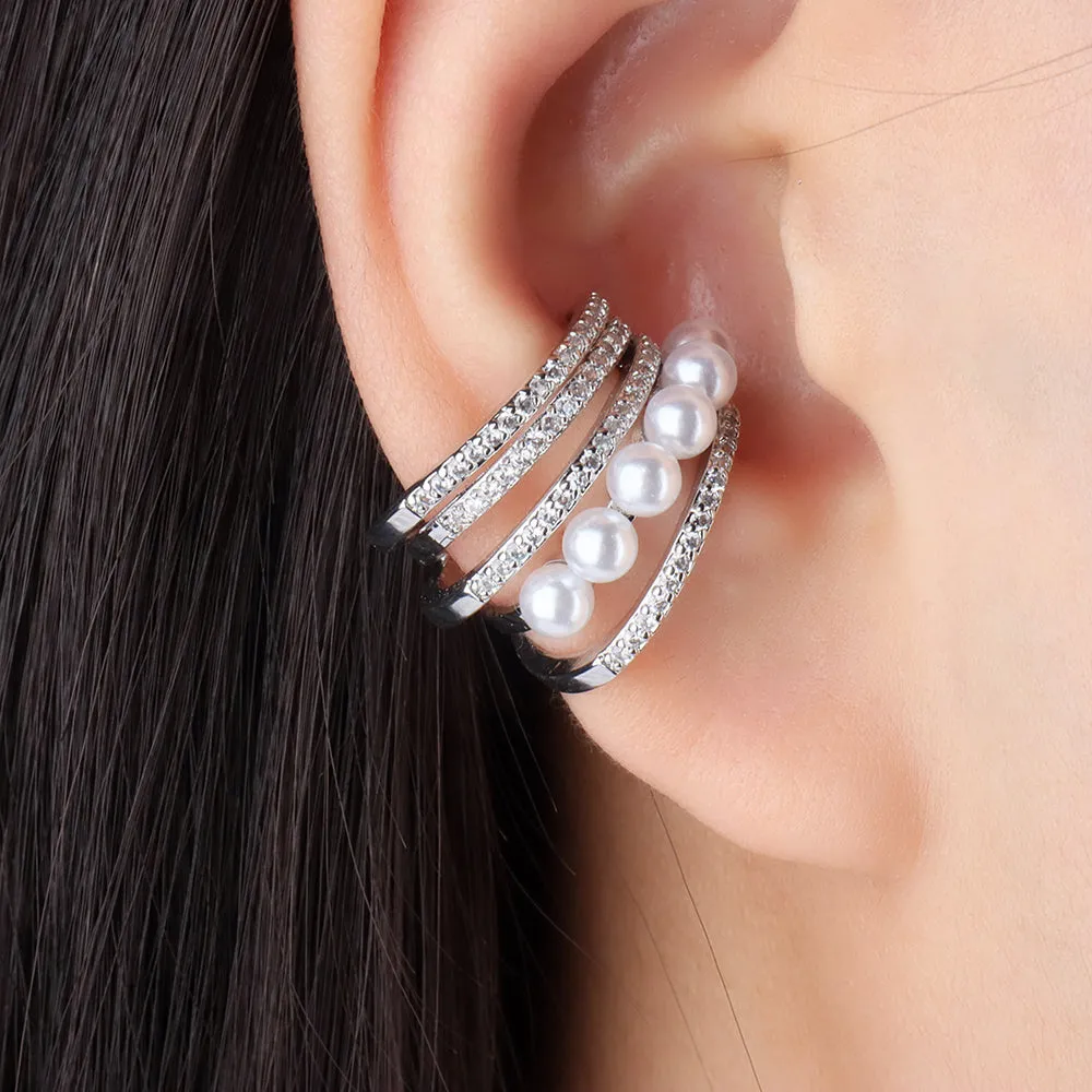 Glam Pearl Ear Cuff