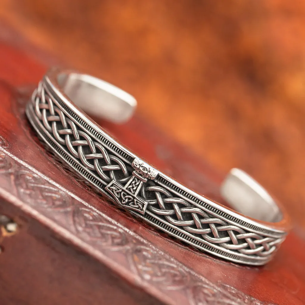 Mjolnir and knotwork Bangle