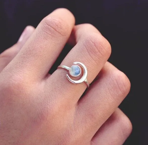 Moonstone Ring for Woman, Sterling Silver Boho Rings, Birthday Gift for Best Friend, Celestial Ring Moonstone Rainbow