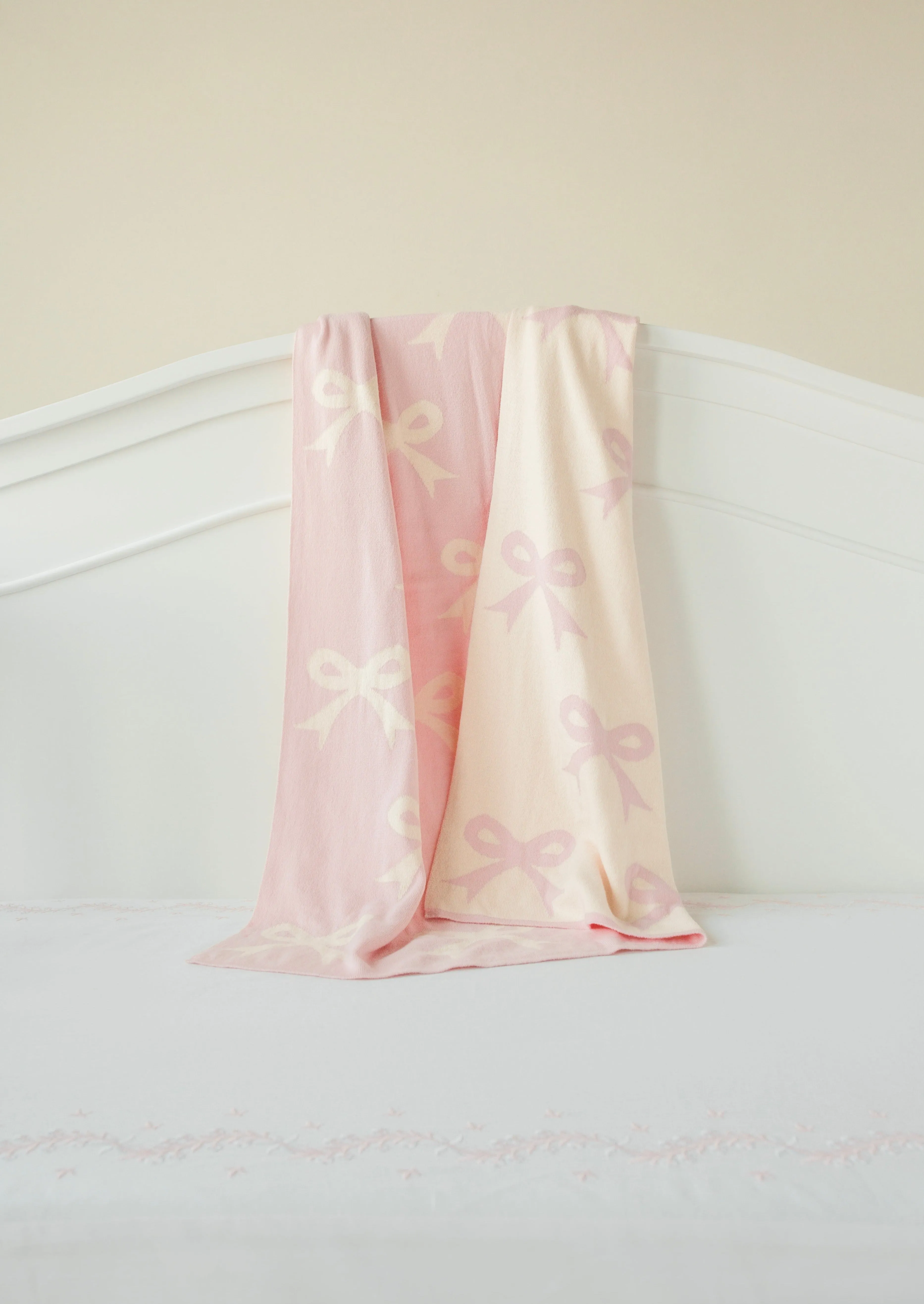 Nursery Blanket - Pink Bow