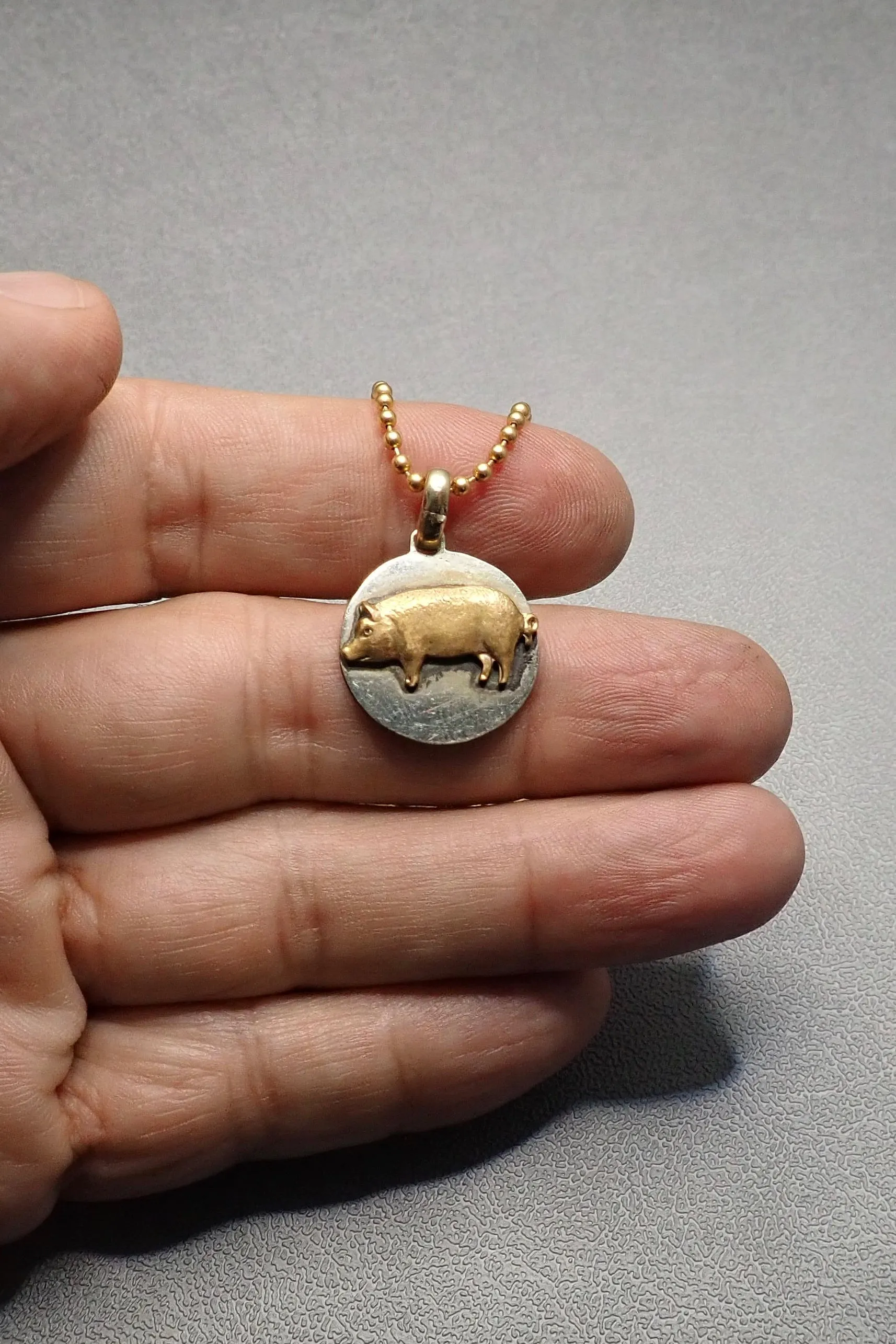 PIGGIE PENDANT