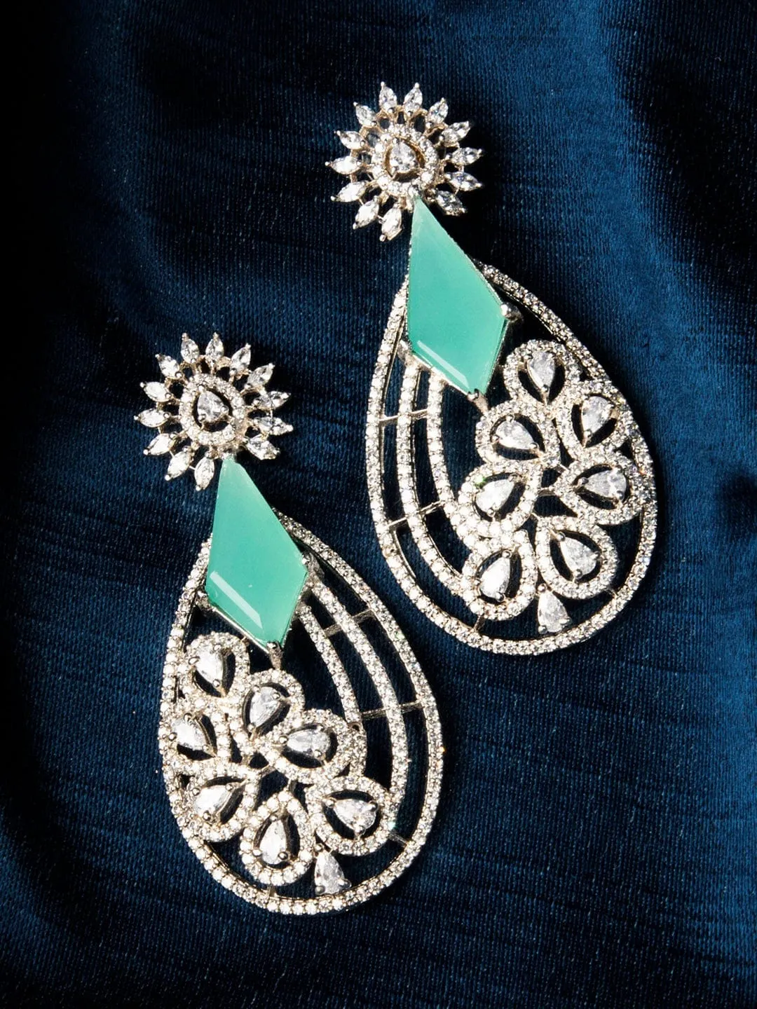 Rubans Silver-Toned & Green Teardrop Shaped Handcrafted Drop Earrings