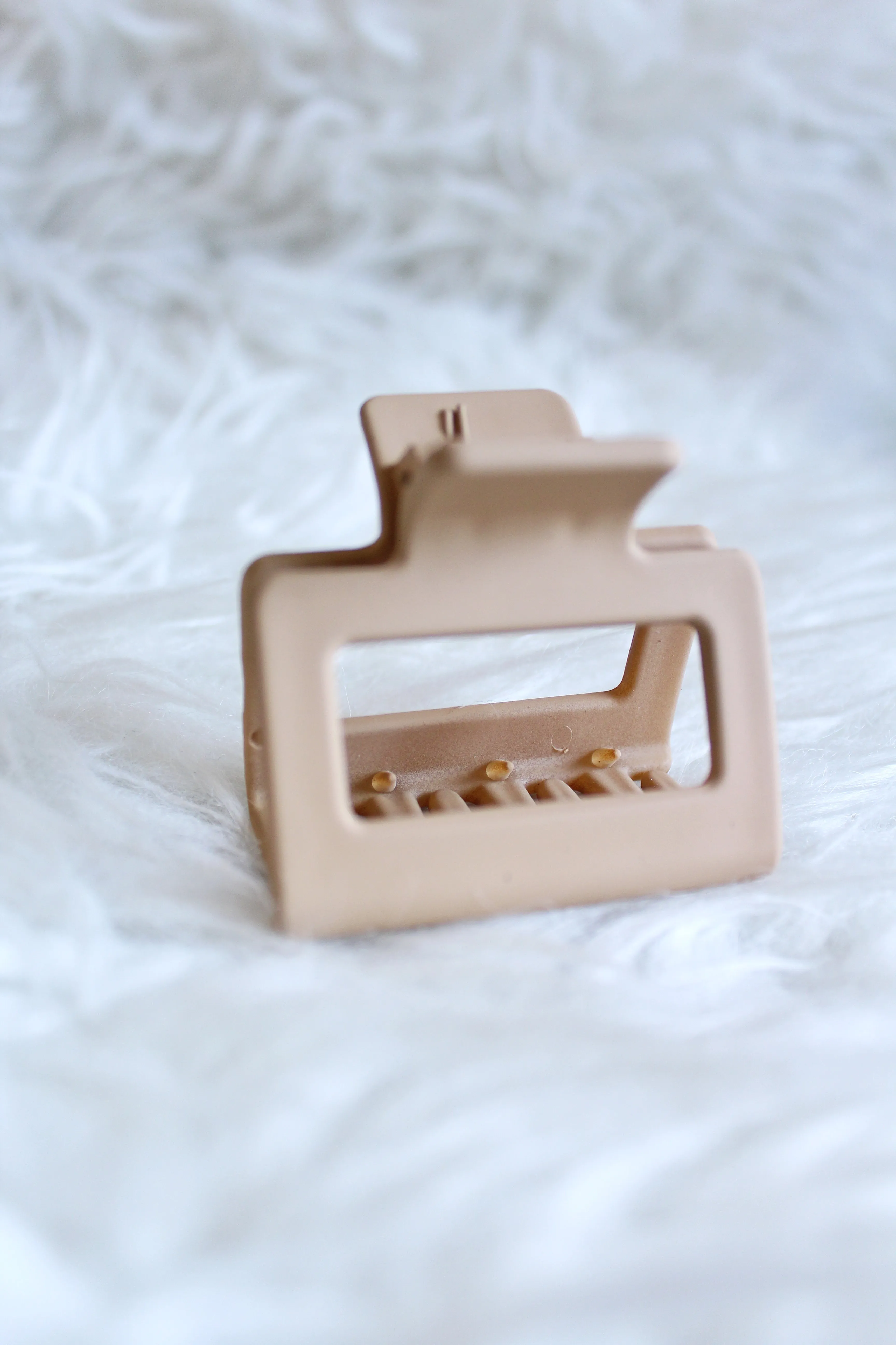 Small Rectangle Hair Claw Clip