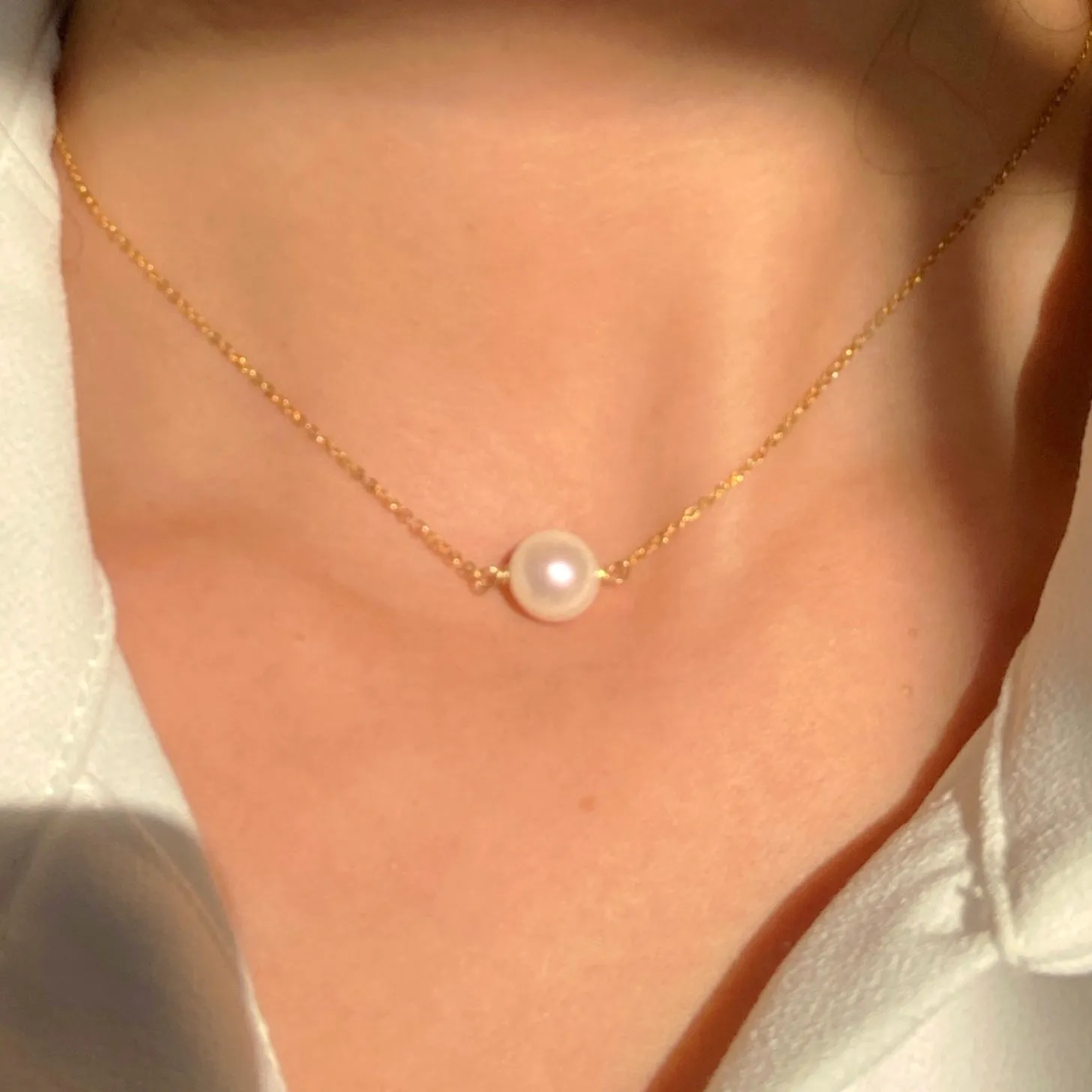 Venus Pearl Necklace